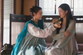 张楠、王玉雯《姐妹》歌词 (微雨燕双飞插曲)