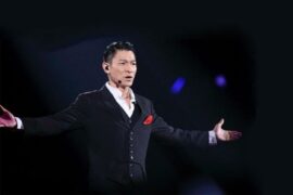 17岁粤语中文谐音歌词