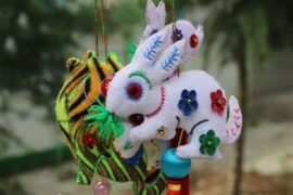 《绣荷包》原唱版歌词