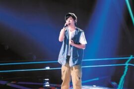 王以诺《跟着风》歌词完整版