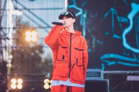 Oliver Jiang、G.G张思源《逃回去Take it back》歌词完整版