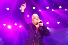 只因你伤心粤语谐音歌词