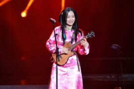 斯琴格日乐《酒歌》歌词完整版