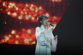 HITA《仿佛是夜晚对我耳语》歌词完整版