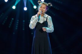 苏运莹《小河小河Swing》歌词完整版