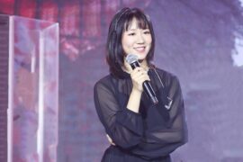 谢春花《梦的深处》歌词完整版