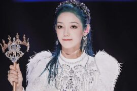 希林娜依高《别再怕》歌词（ 孤注一掷电影片尾曲 ）