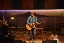 罗大佑《恋曲1990》歌词