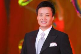 阎维文《小白杨》歌词