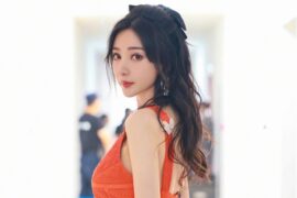 柳岩、周一男、谢明君、张庭睿《神奇》歌词