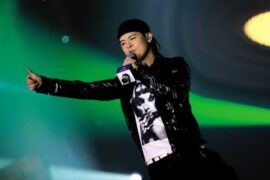 千亿个夜晚粤语谐音歌词