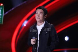 赵紫骅《怪我更爱我自己》歌词