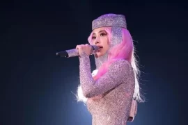 蔡依林《Love Love Love》(恋爱百分百)歌词