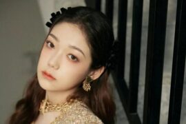 希林娜依高《有风》歌词