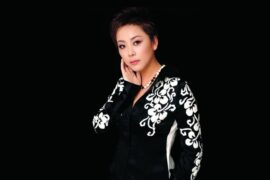 衡越《圆梦》歌词（《刘老根》主题曲）