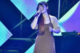 苏星婕《爱你是我最初的梦想》歌词