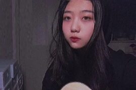 袁小葳《原谅我还没忘记》歌词