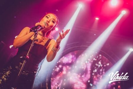 麻园诗人、万妮达《榻榻米》歌词（乐队的夏天3Live版）