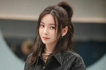 于文文《何必》歌词 (前任4：英年早婚主题曲)