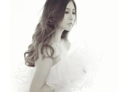 赵乃吉《与你》歌词