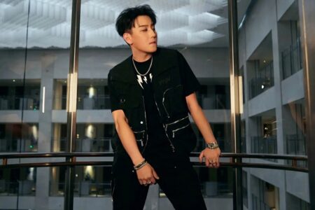 赵泳鑫《纨绔》歌词