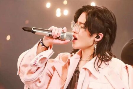 邓典《啾！》歌词