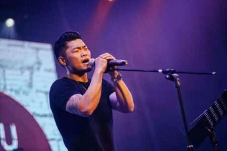 李玖哲、张远、马晓龙《第一次做人》歌词