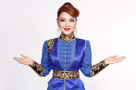 乌兰图雅《我心中的一幅画》歌词