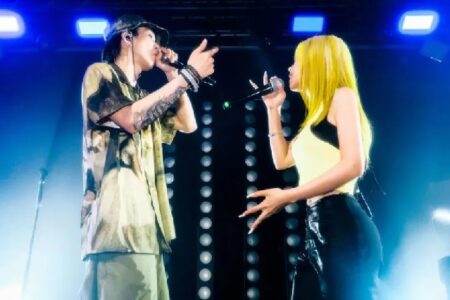 万妮达、Capper《路人歌》歌词