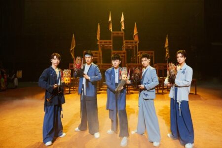 披荆斩棘第三季 第8期《东海老人》歌词