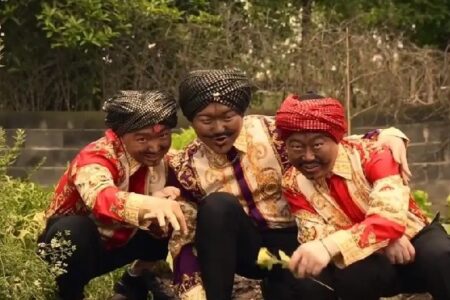 豪哥哥《我不做大哥好多年》歌词