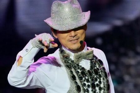 张学友《她来听我的演唱会》完整版歌词