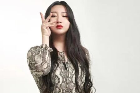 于湉、锤娜丽莎《Save Yourself》歌词