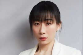 任素汐《岁岁》完整版歌词(故乡，别来无恙重逢曲)