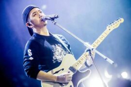 郝云《出发》完整版歌词