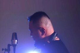 虎二《一个人决定》完整版歌词