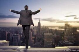 成功人士不断提高自己的座右铭