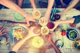 朋友聚会简单又开心的句子