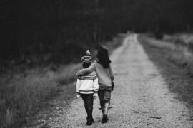 《兄弟兄弟》歌词（小六）