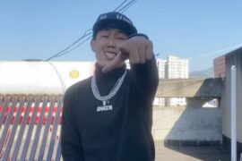 诺米么Lodmemo《谢天谢帝》歌词封面图