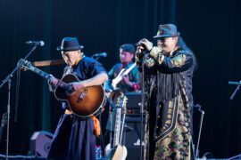 杭盖乐队《时来运转》完整版歌词