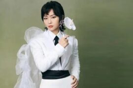 周笔畅、周深《孤独音乐家》歌词及评论