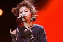 窦靖童《太阳升起》歌词及赏析