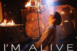 王力宏《I'm Alive》歌词封面图