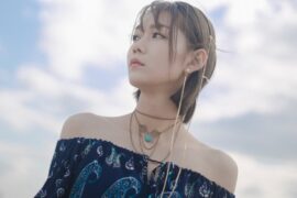 段奥娟《月亮睡了》歌词《余烬之上》插曲