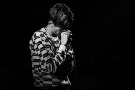 姜云升《迄今为止的生命里》歌词及评论