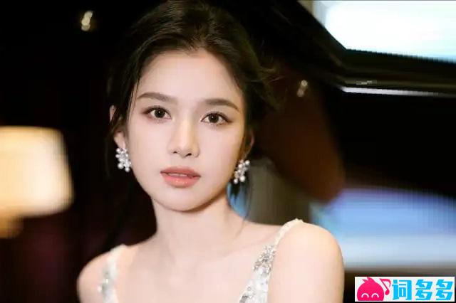 张婧仪《万语千言》歌词《独一无二》主题曲
