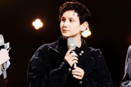 黄旭、潘玮柏、艾热AIR《抱歉不抱歉》歌词及赏析