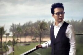 李玉刚《南迦巴瓦开的花》歌词 (献礼西藏自治区成立60周年)