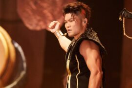 李玖哲《挽救》歌词及赏析